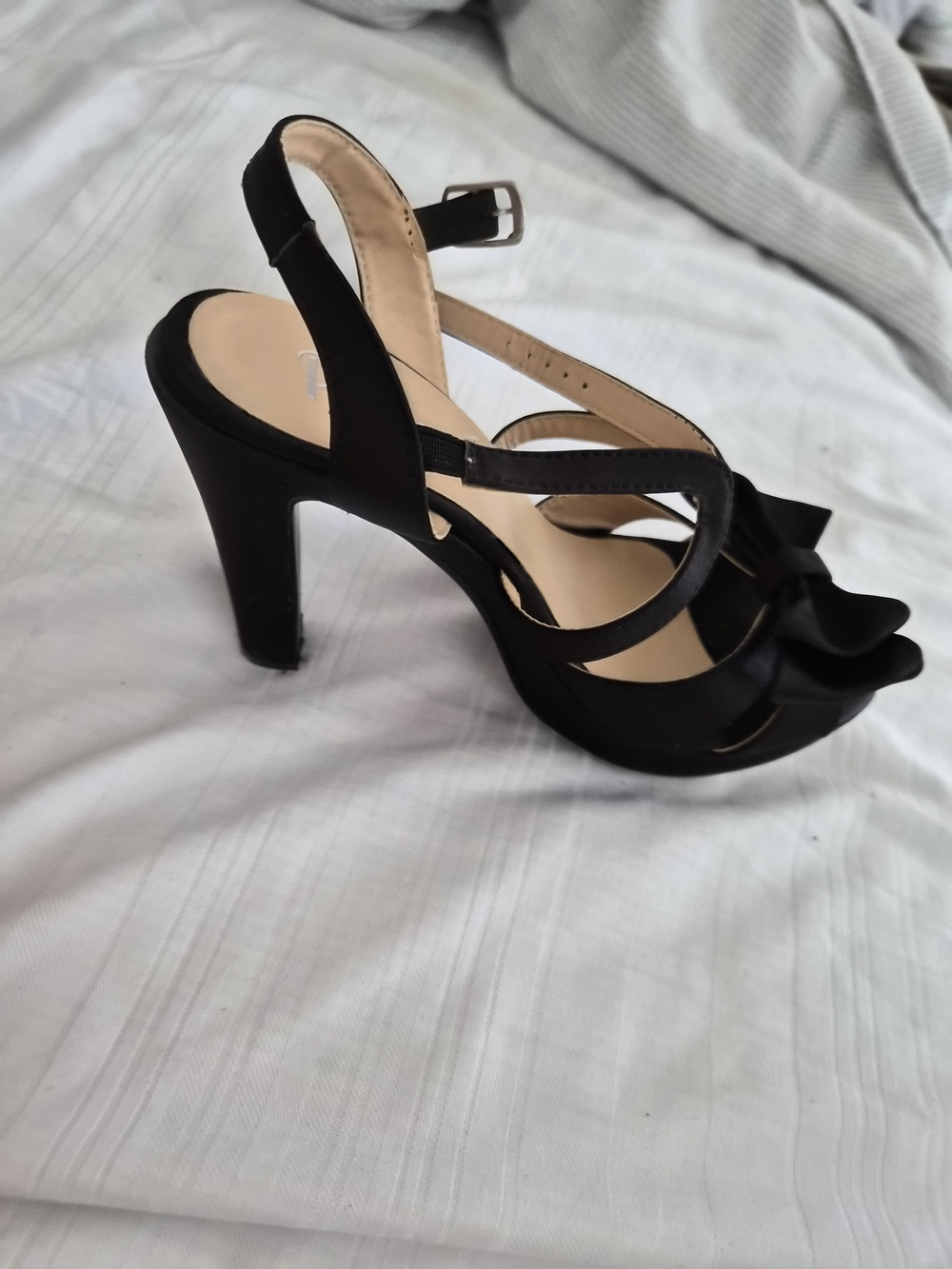 Black Women's Strappy High Heel Sandals